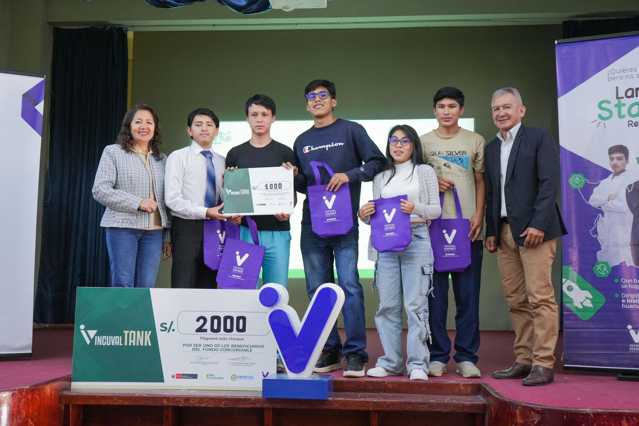 Ceremonia de reconocimiento del programa Lanza tu Startup Regional 2026